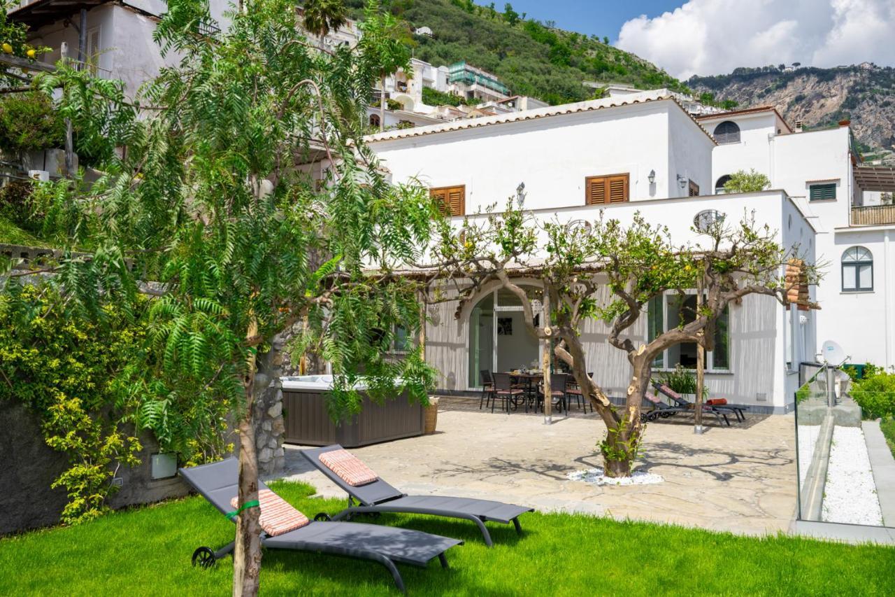 Villa Mimina - Exclusive Villa With Garden, Jacuzzi And Sea View Praiano Buitenkant foto