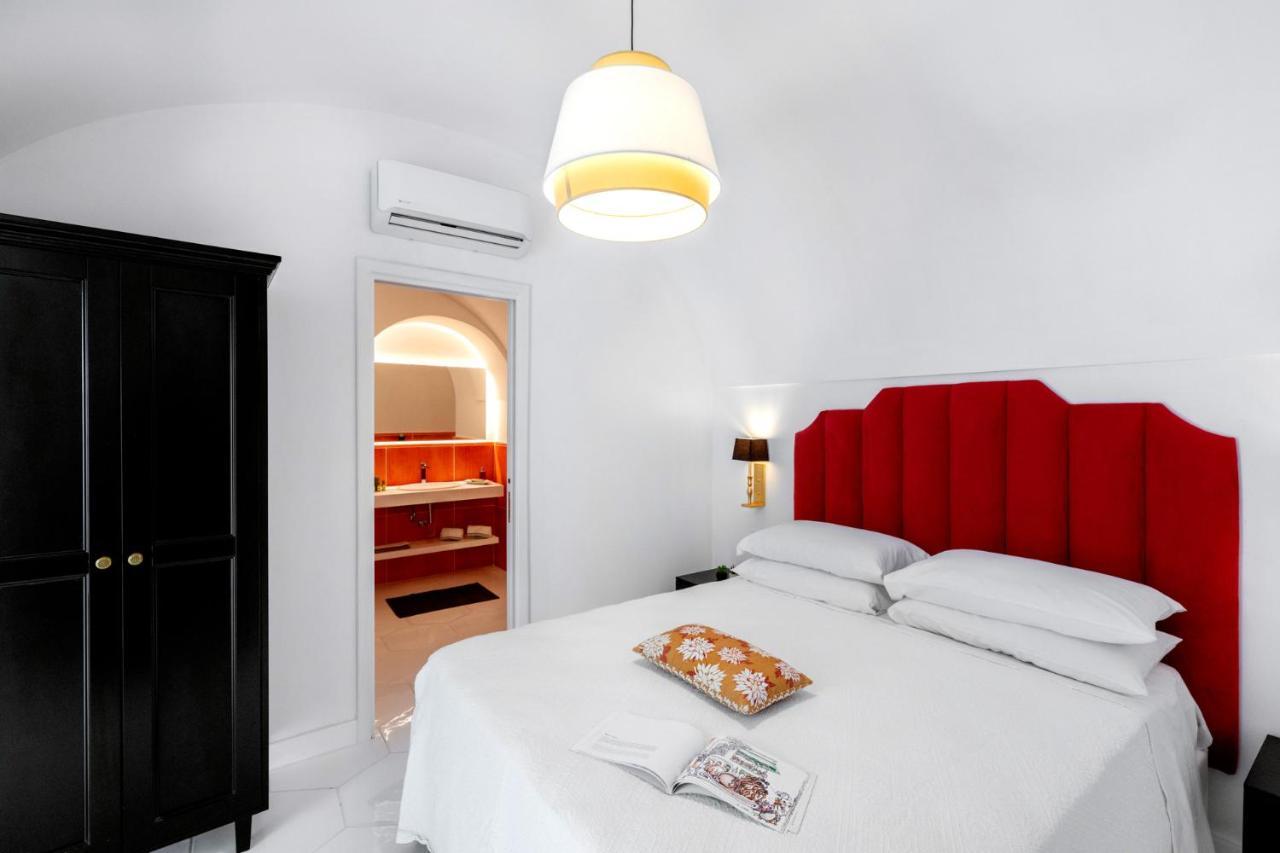 Villa Mimina - Exclusive Villa With Garden, Jacuzzi And Sea View Praiano Buitenkant foto